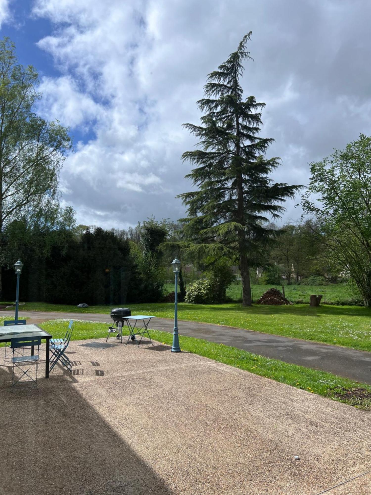 Milly-sur-Therain Studio Aux Abords Des Etangs מראה חיצוני תמונה